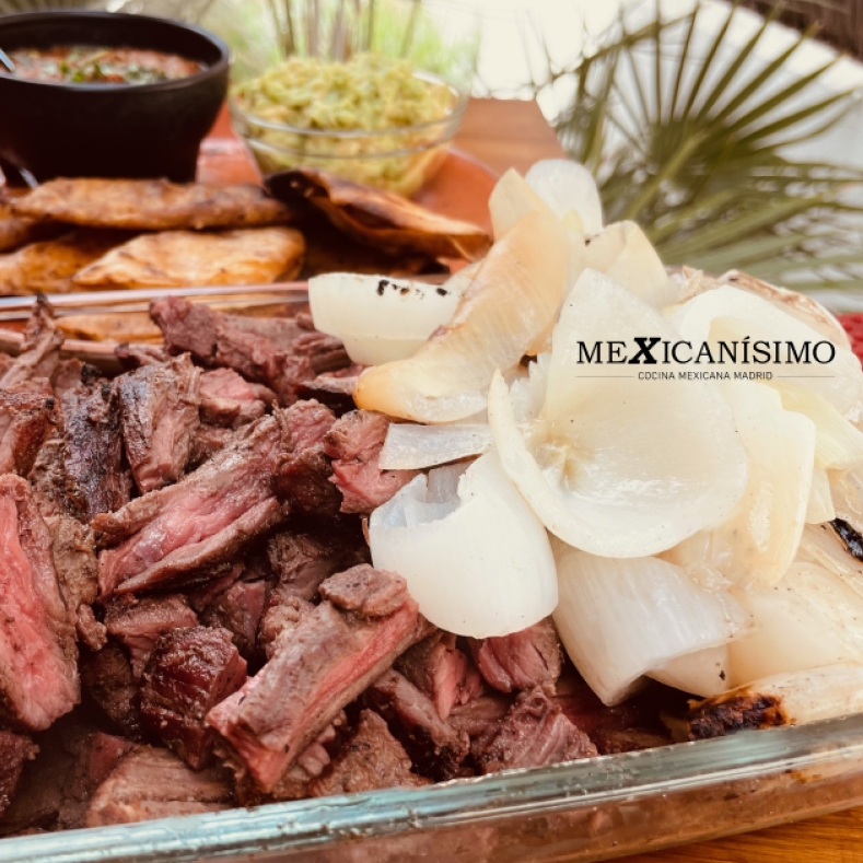 Carne Asada (15 Tacos)